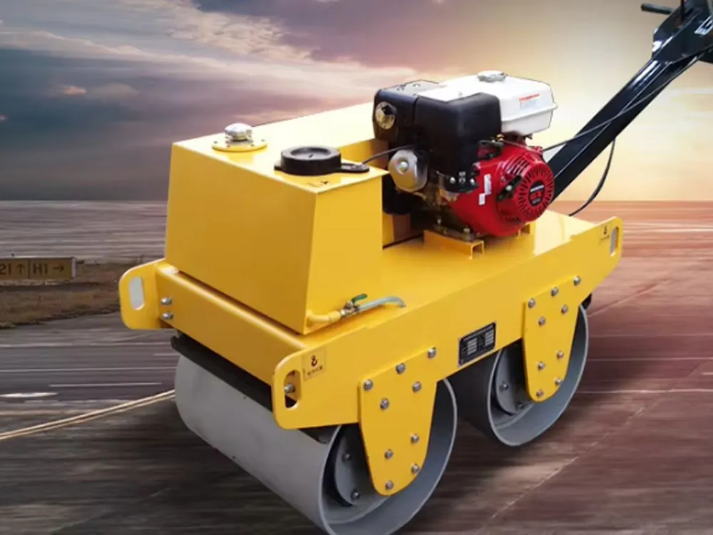 Micro rodillo vibratorio de doble rueda de acero de 7,5 kW, 0,6 toneladas y 30 kN de China