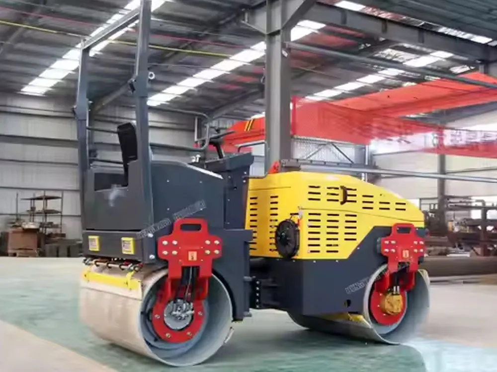 Mini rodillo vibratorio de rueda doble de 20 kW, 0,6 toneladas y 30 kilonewtons de China