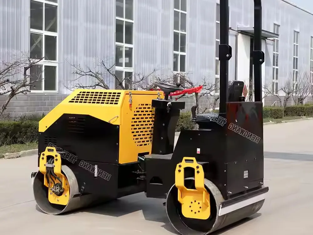 Rodillo vibratorio pequeño de acero de doble rueda de 15 kW y 3 toneladas, de China, 35 kilonewtons