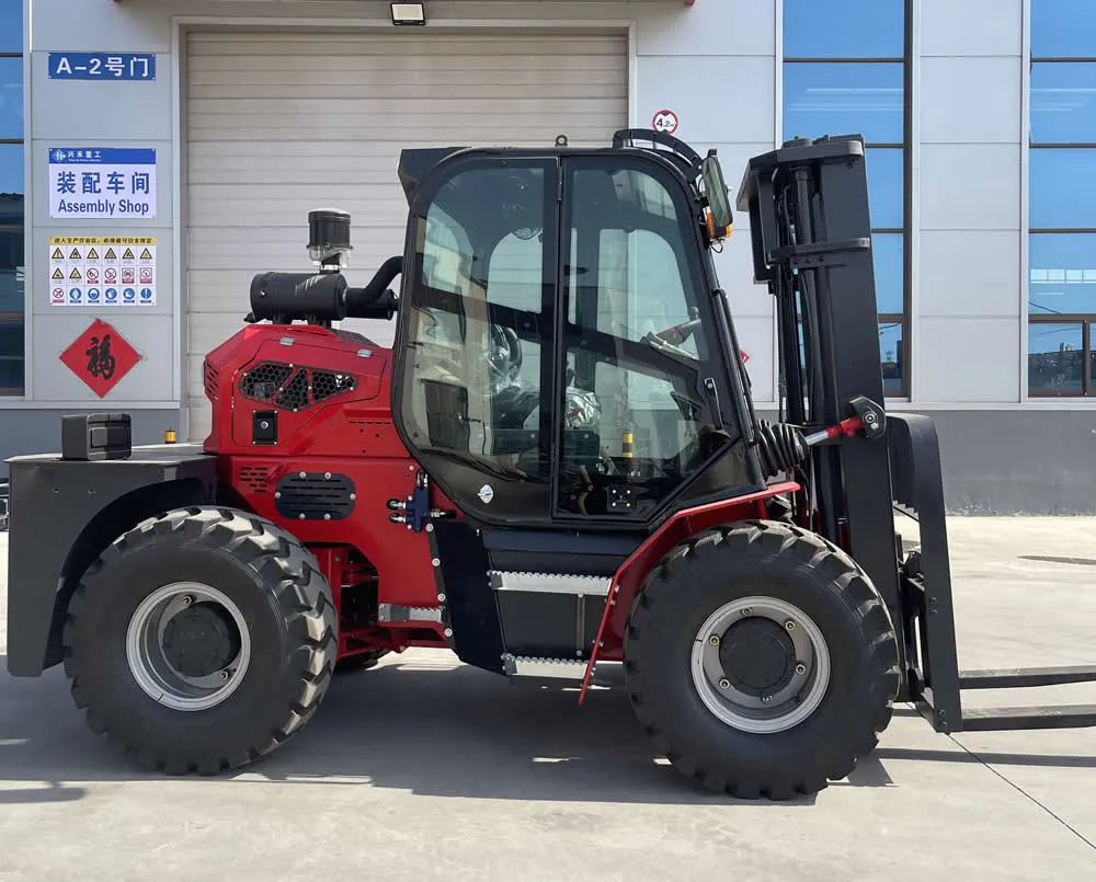 Carretilla elevadora todoterreno con ruedas 4x4 de 3,5 toneladas de China