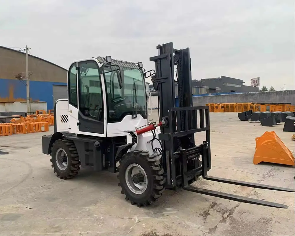 Carretilla elevadora articulada diésel de 4 toneladas con tracción en las cuatro ruedas, China