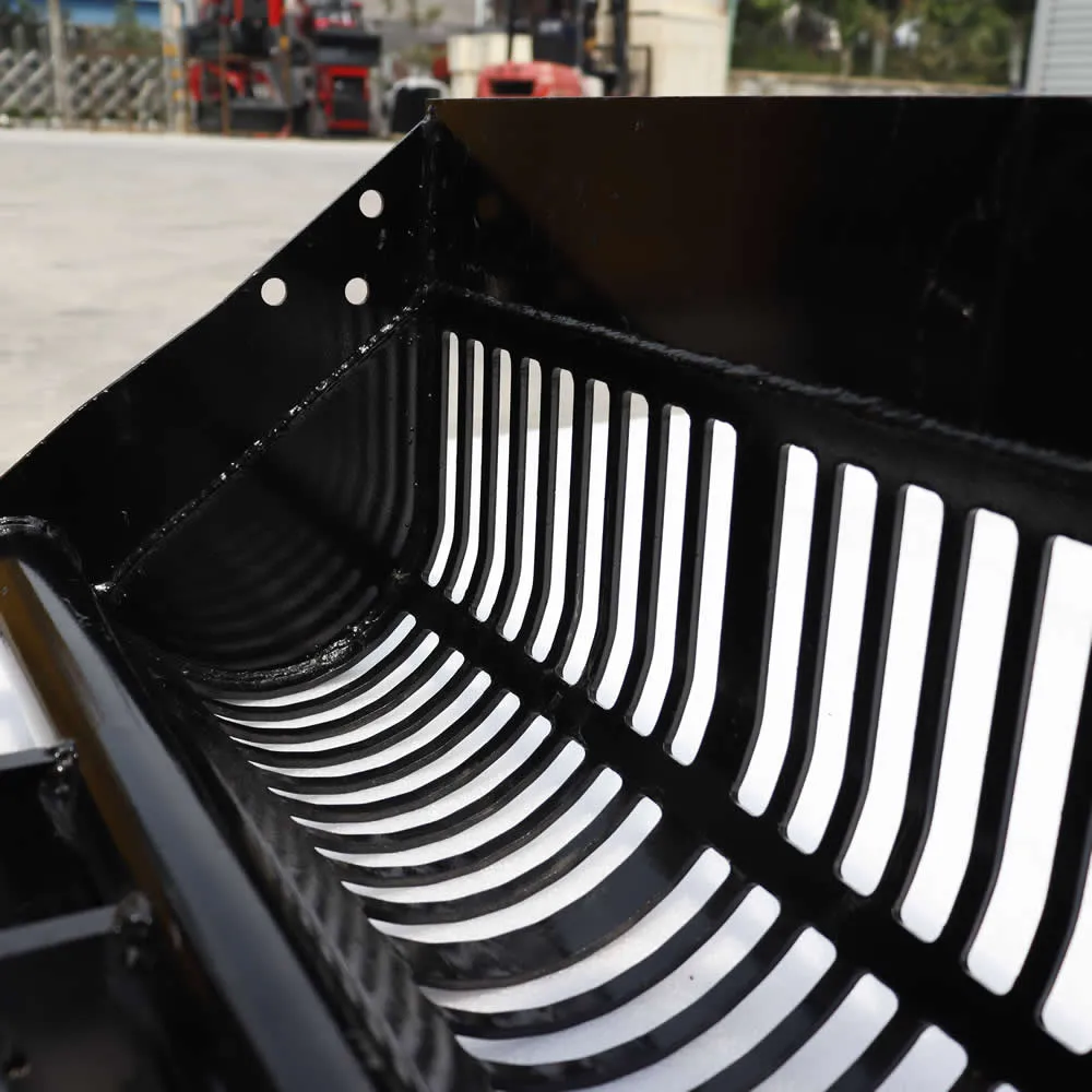 Accesorios para excavadoras de China: Cuchara de arena resistente de 600 mm y 24 pulgadas para obras de construcción