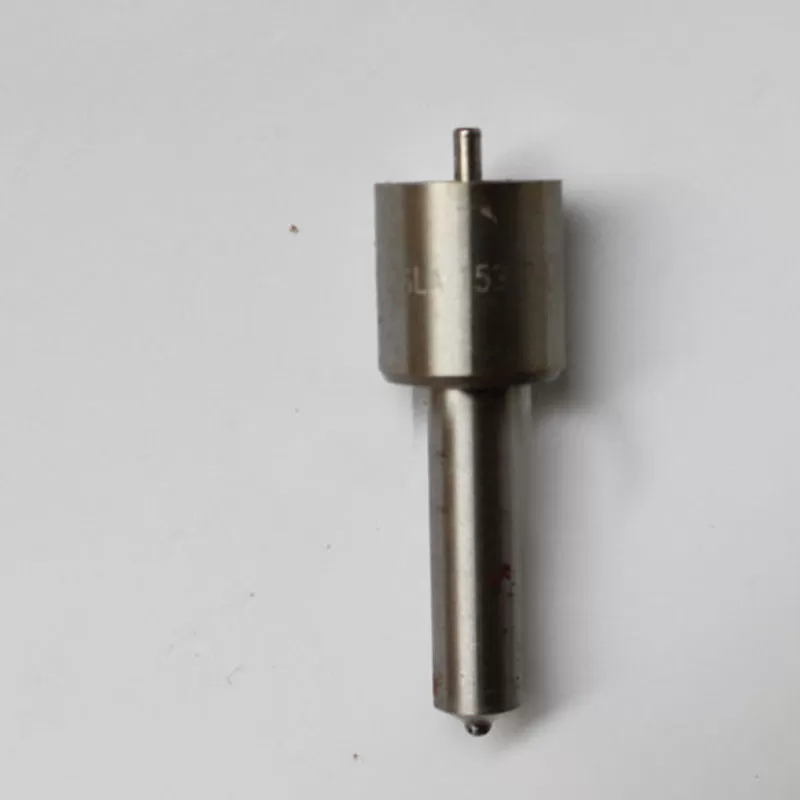 Piezas de motor de alta calidad de China: inyector, anillo de pistón y biela.