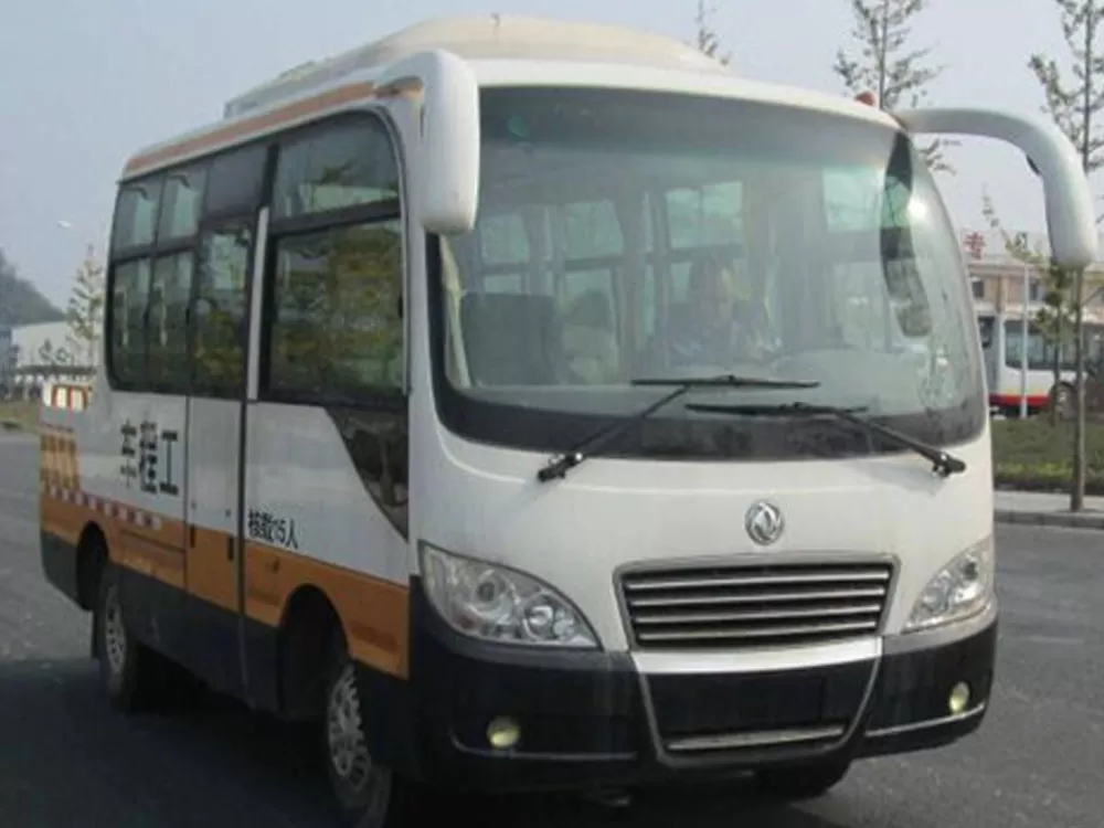 Vehículo de ingeniería Dongfeng Chaolong EQ5060XGCTV (norma de emisiones diésel V, 10-15 plazas)