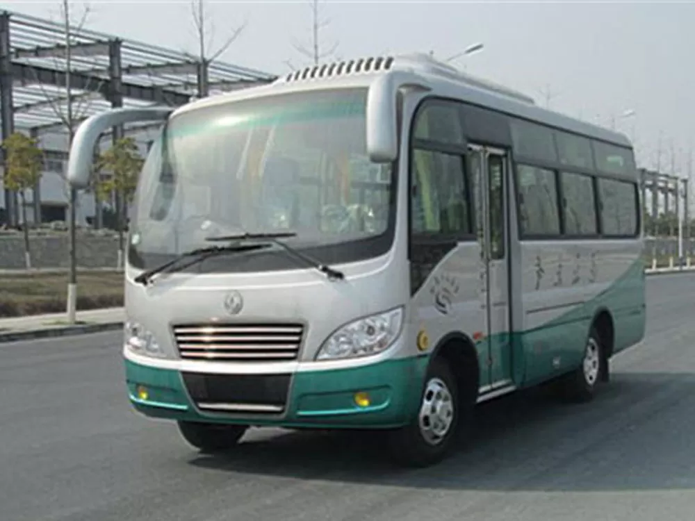 Dongfeng Chaolong EQ6607CTV1 bus (diesel National V emission standard, 11-18 seats)