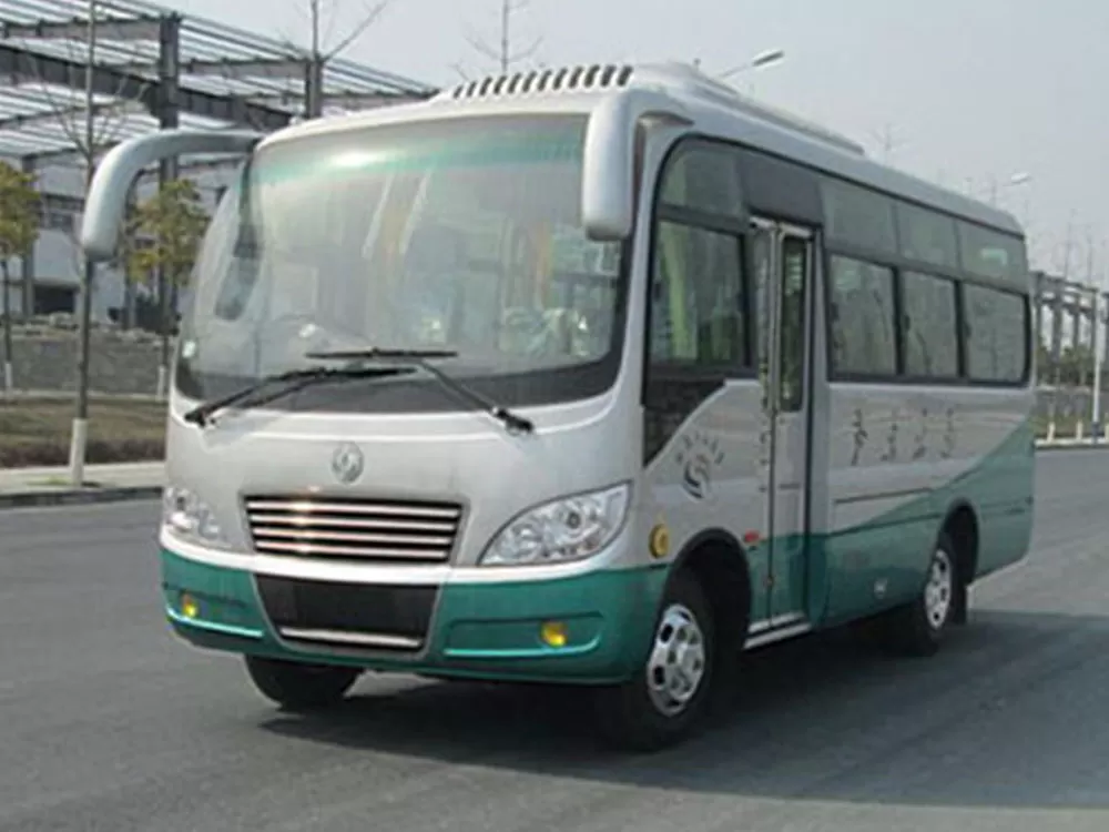 Dongfeng Chaolong EQ6607CTV1 bus (diesel National V emission standard, 11-18 seats)