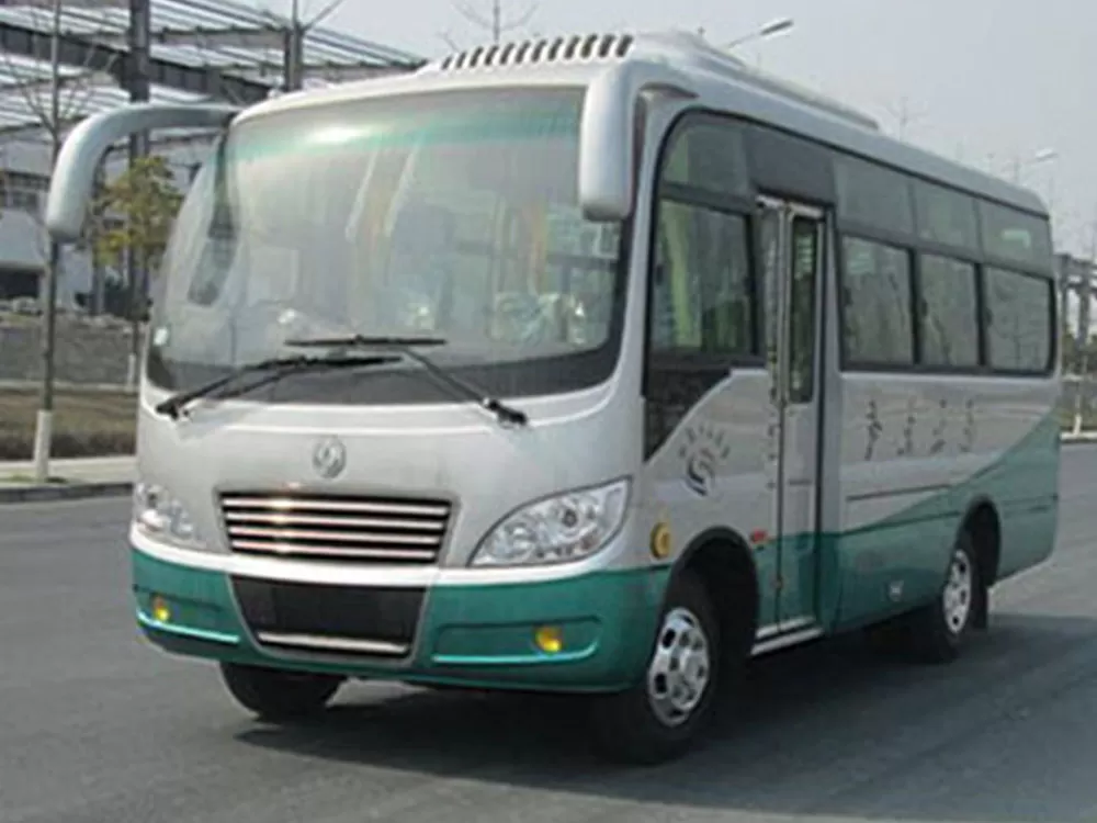 Dongfeng Chaolong EQ6607CTV1 bus (diesel National V emission standard, 11-18 seats)