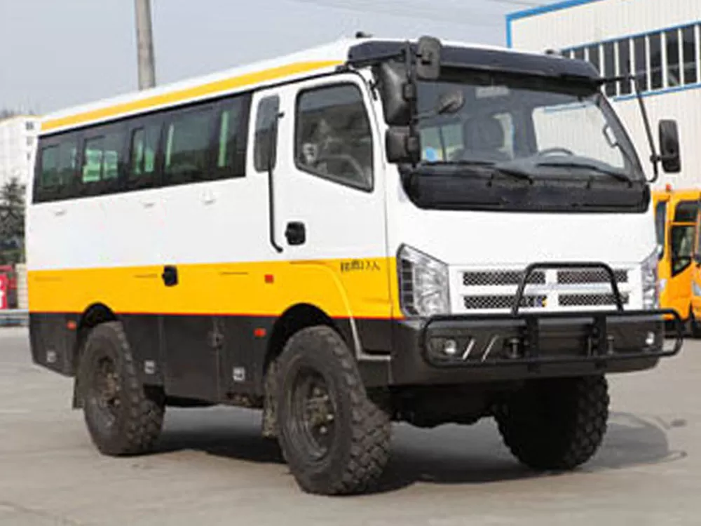 Dongfeng Chaolong EQ6600ZTV bus (diesel National V standard, 10-17 seats)