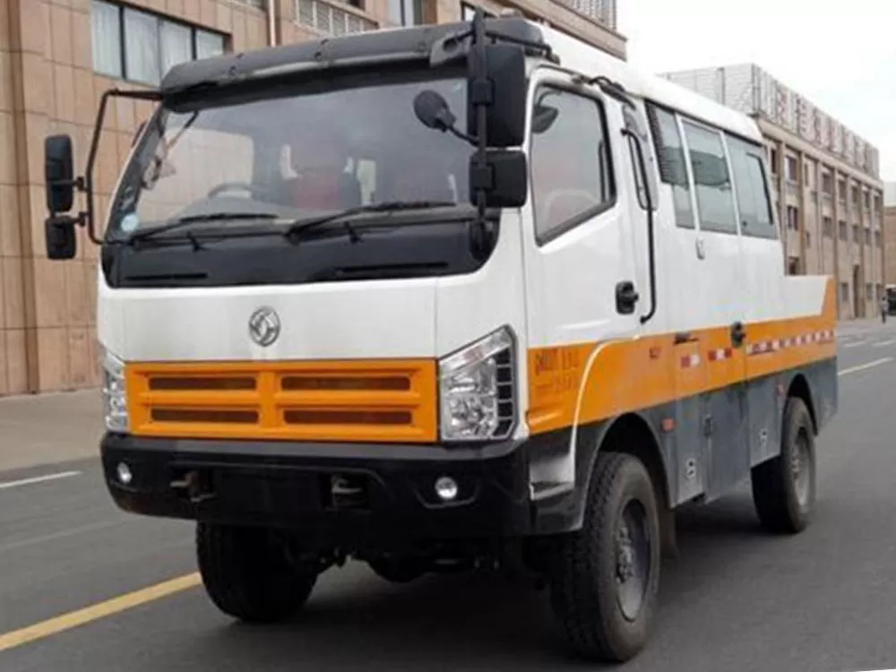 Vehículo de ingeniería Dongfeng Chaolong EQ5070XGCTV (motor diésel National V 5, 5-9 plazas)