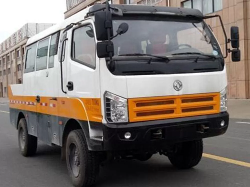 Vehículo de ingeniería Dongfeng Chaolong EQ5070XGCTV (motor diésel National V 5, 5-9 plazas)
