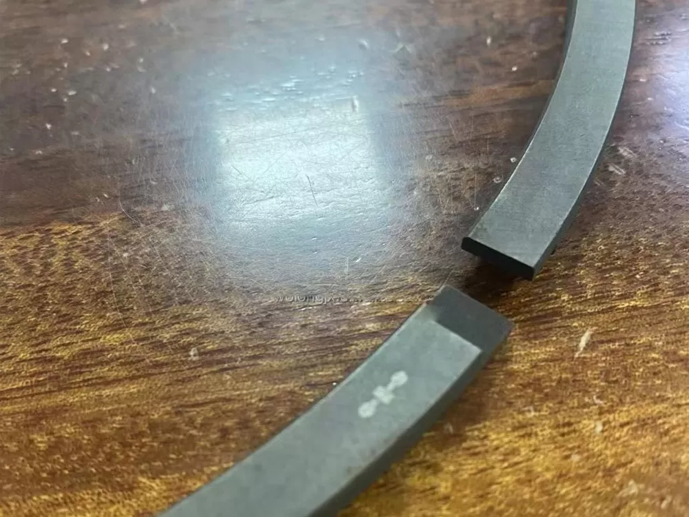 Oil seals 707-99-78410, 566-15-79260, and 568-15-12830 are suitable for excavators PC800, PC800SE, and PC850SE.