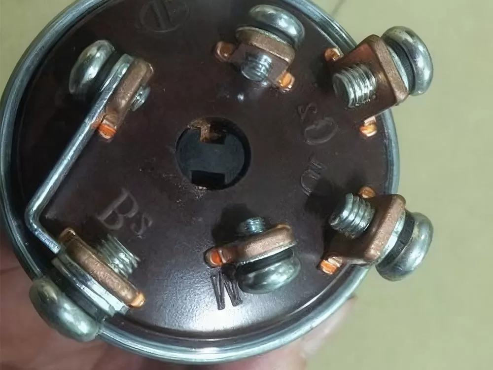 Interruptor de arranque para bulldozer Shantui SD13/SD16/SD22/SD32 D2500-00000