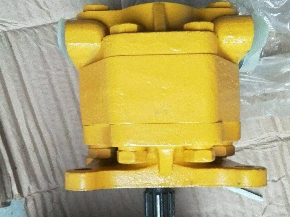 Transmission hydraulic pump 16Y-75-24000 (16Y7524000) is a spare part for bulldozer SD16.