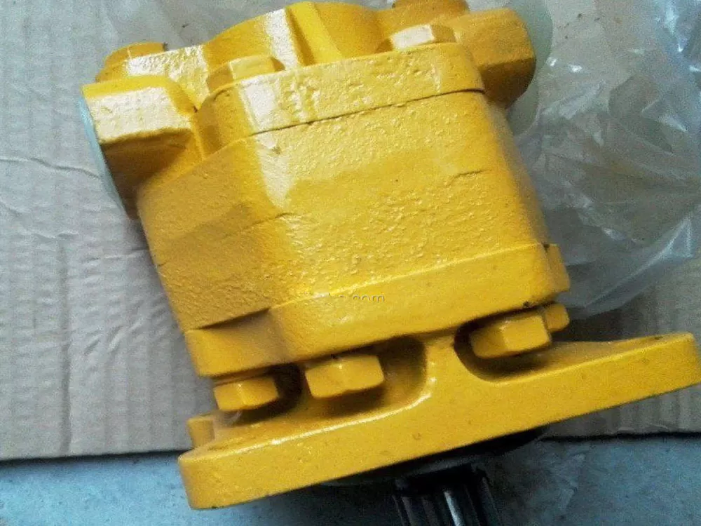 Transmission hydraulic pump 16Y-75-24000 (16Y7524000) is a spare part for bulldozer SD16.