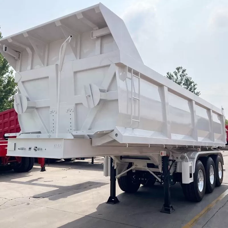 Semirremolque agrícola de 3 ejes de 30 a 60 toneladas con volquete hidráulico para pellets de acero