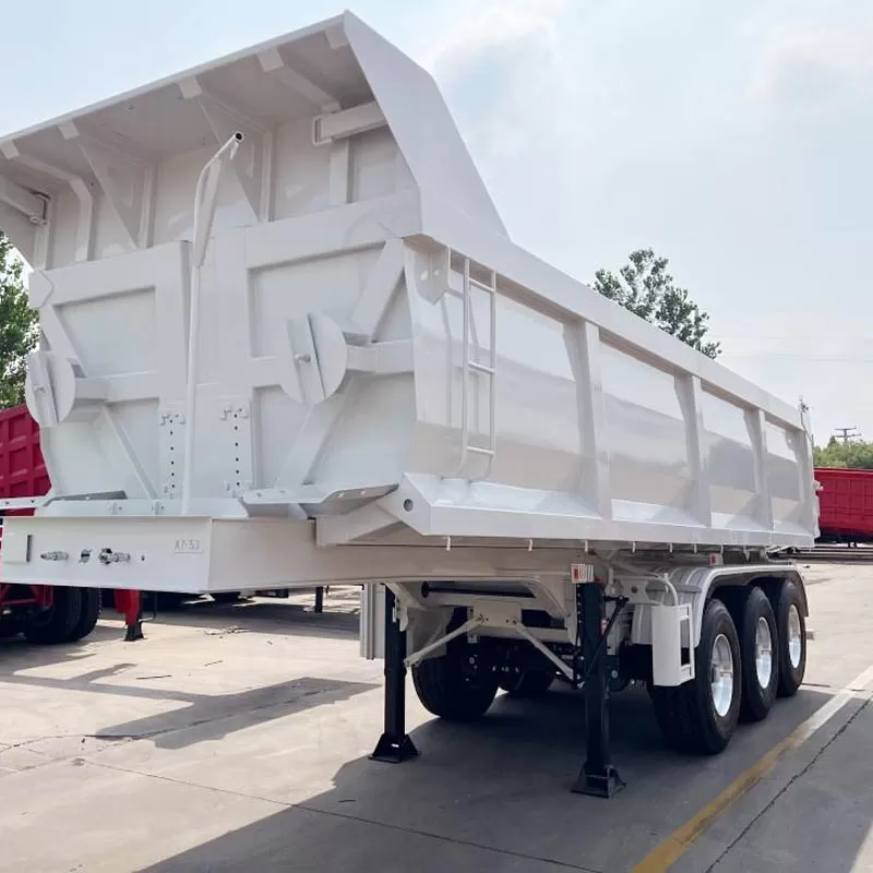Semirremolque agrícola de 3 ejes de 30 a 60 toneladas con volquete hidráulico para pellets de acero