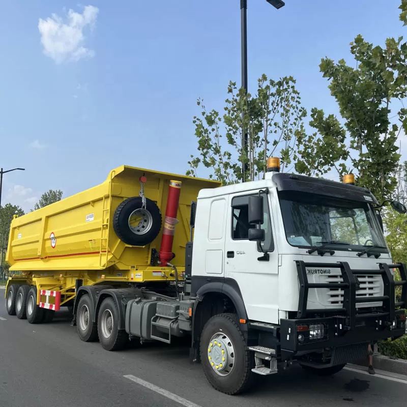 High-quality rear-dump trailers for transporting gravel and sand.