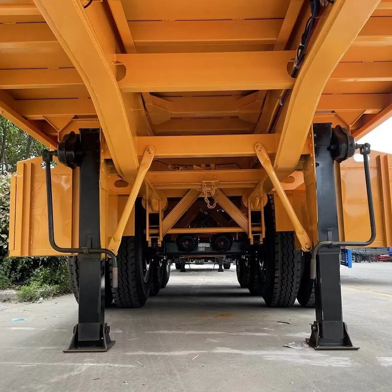 Factory supplies 60-80 ton rear-tipping 3-axle dump semi-trailers and 4-axle dump truck trailers.