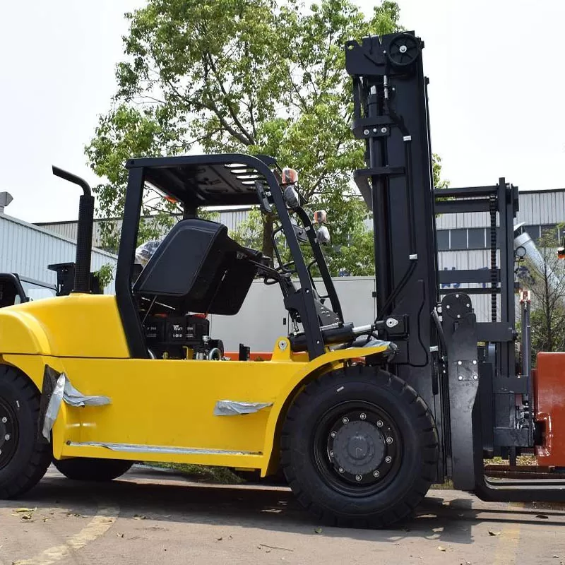Used TCM FD100 Forklift with Japanese Isuzu Engine for Sale