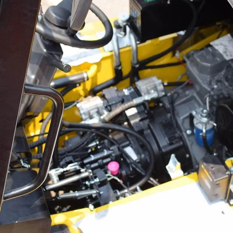 Used TCM FD100 Forklift with Japanese Isuzu Engine for Sale