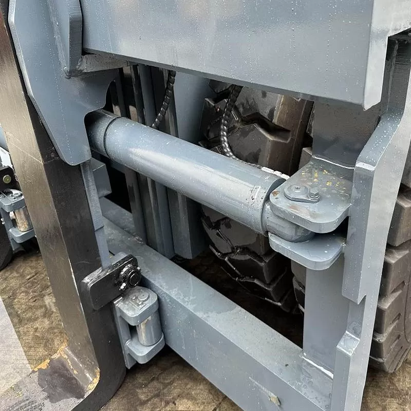 Chinese Forklift Manufacturer 25-ton 30-ton 16-ton Forklift 1370mm Fork Length Forklift 15-ton