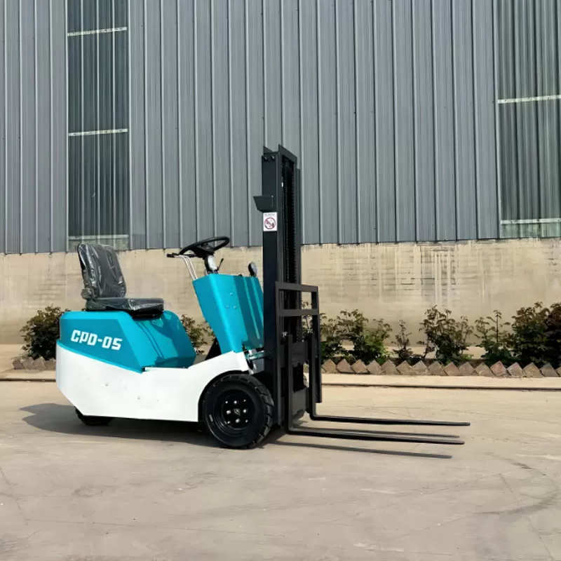 Fabricante de carretillas elevadoras el&eacute;ctricas de tres puntos de nueva energ&iacute;a y respetuosas con el medio ambiente