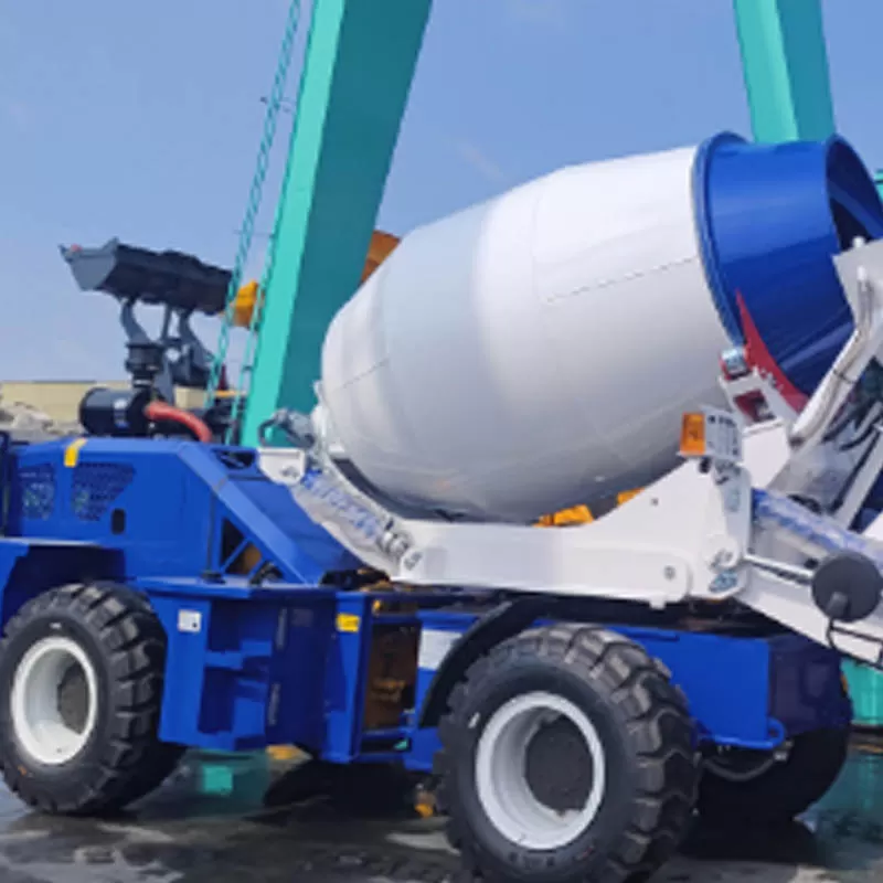 Small concrete mixer truck, self-loading cement mixer truck, mini concrete mixer truck