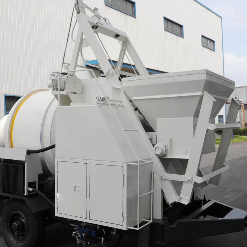 Customized concrete pump, diesel-powered, small, portable hydraulic concrete mixer and concrete pump.