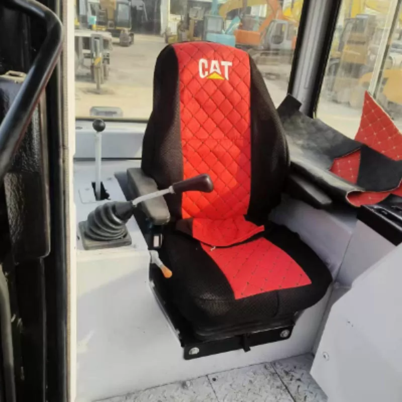 High-quality used Caterpillar D6G2 bulldozers for sale &ndash; ideal for large-scale mechanical engineering projects.