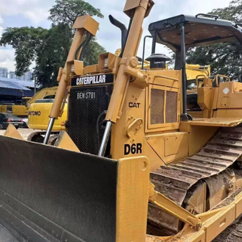 Good condition D6R mini bulldozer, new crawler bulldozer with parts, price available.