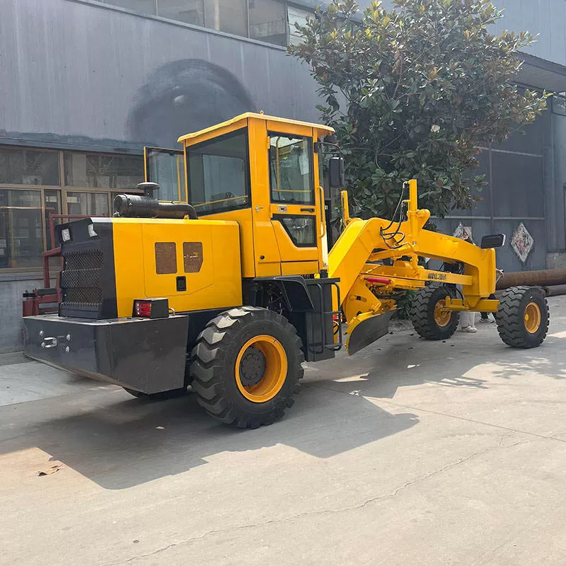 جرافة تسوية جديدة موديل 2026 بقوة 100 حصان ووزن 5 أطنان، مناسبة لآلات بناء الطرق ومعدات تسوية الأراضي، معروضة للبيع