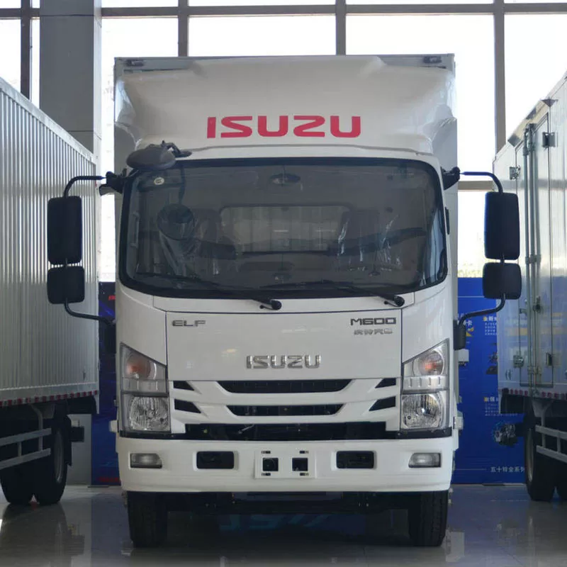 New Euro 6 light truck, 8-10 ton payload, quick-shift manual transmission, 4K diesel engine, left-hand turn.