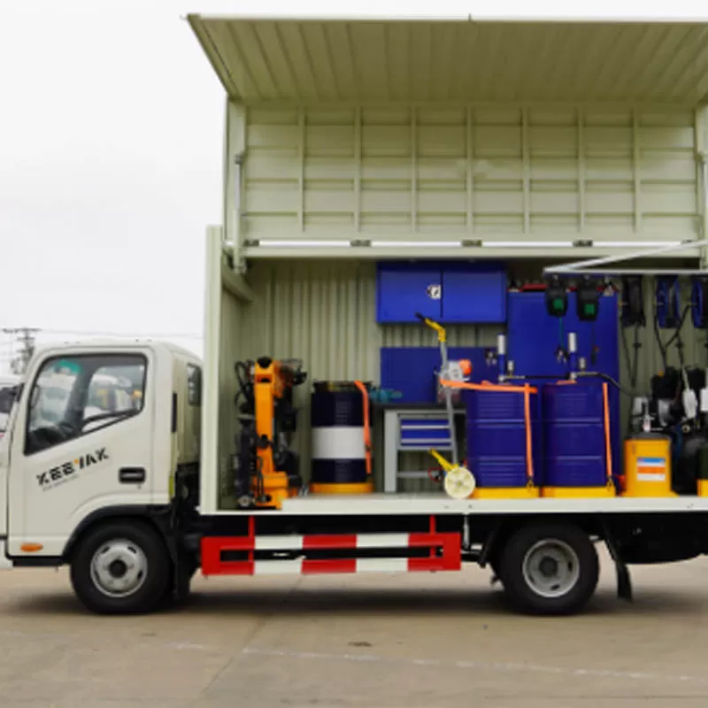 JAC diesel repair vehicle, front-mounted and rear-mounted multi-functional emergency repair vehicle