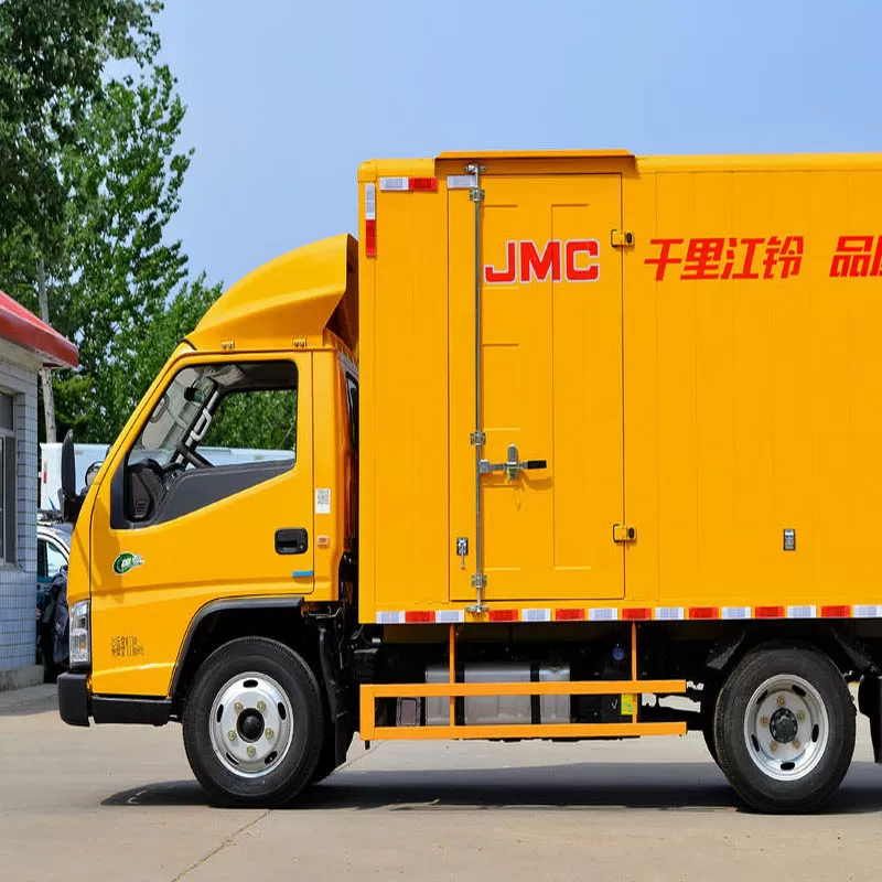 Jiangling 129hp 3.7m single-row enclosed light truck
