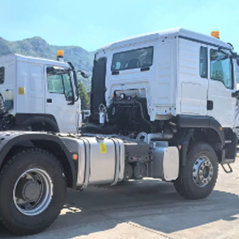 10-wheel Sinotruk Howo TX tractor unit