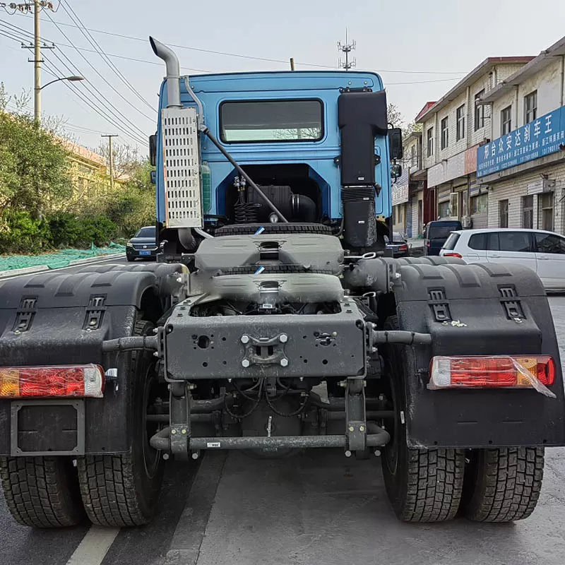 Sinotruk Howo truck tractor unit NX, 6x4 Cng tractor unit, price of trailer.