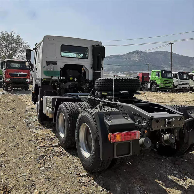 China HOWO 371&ndash;420 HP 6x4 Heavy-Duty Cargo Tractor Truck