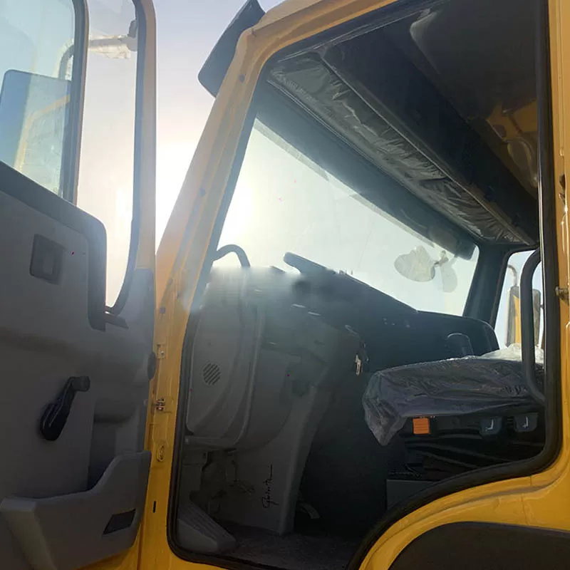Used China National Heavy Duty Truck (CNHTC) HOWO 6x4 Diesel Tractor Unit from Shandong, China, equipped with a Weichai engine.