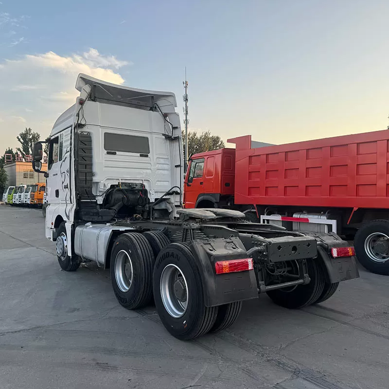 شاحنات جرار SiTRAK 6x4 مستعملة عالية الجودة، شاحنات جرار ثقيلة عالية الطاقة، جودة تصدير مضمونة.