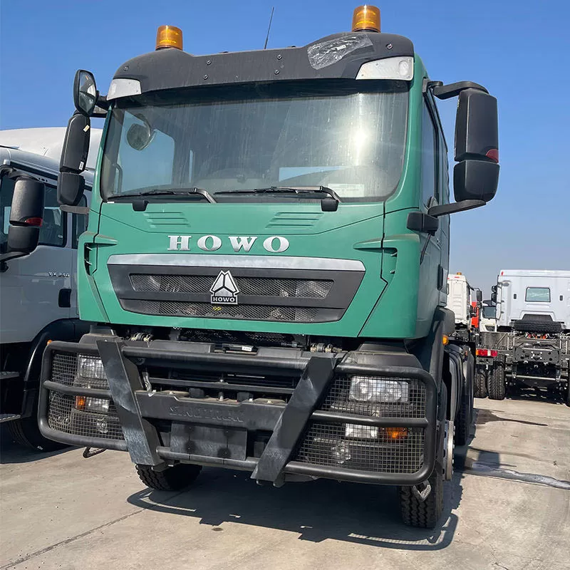 El codiciado cami&oacute;n tractor Howo TX de 371 caballos de fuerza, que cumple con la nueva normativa de emisiones Euro II.