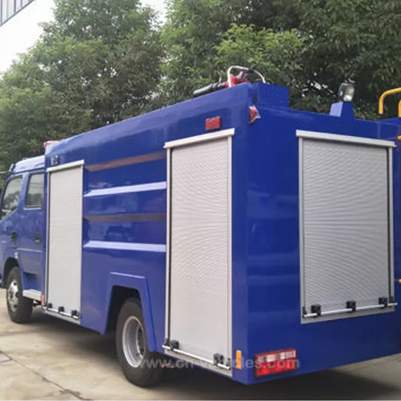 Dongfeng DFAC Fire Truck: 3,400-Liter Water / 600-Liter Foam Tanker