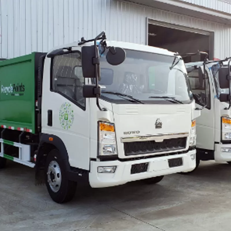 Sinotruk Garbage Compactor Trucks / Refuse Collection Vehicles for Sale