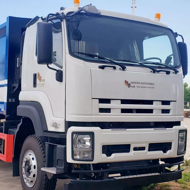 شاحنة إيسوزو لضغط النفايات سعة 20 متر مكعب (20 متر مكعب)، محرك ديزل بقوة 350 حصان، ضاغط نفايات سعة 15 طن.