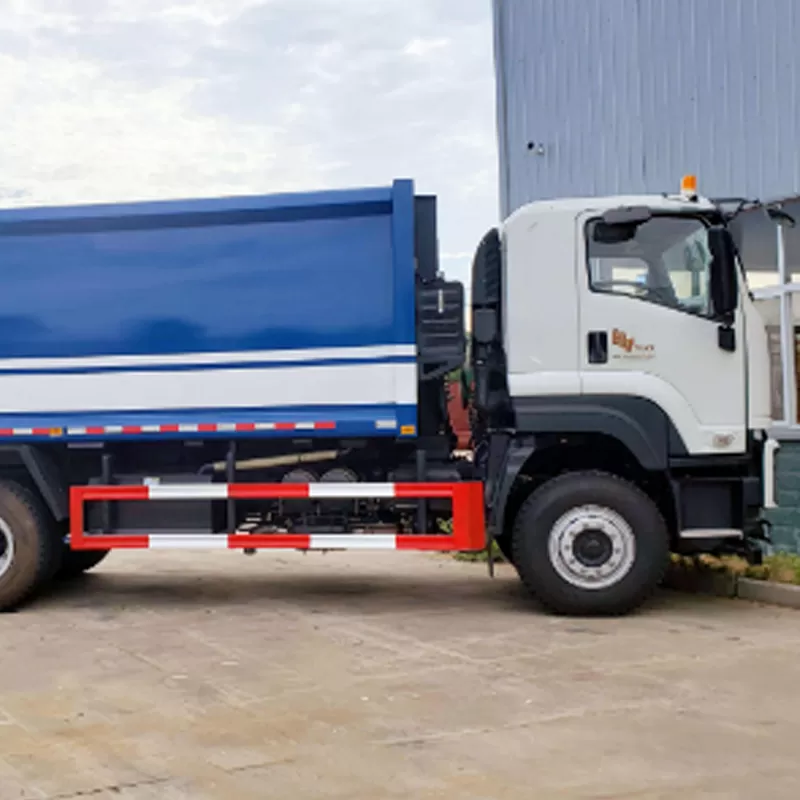 شاحنة إيسوزو لضغط النفايات سعة 20 متر مكعب (20 متر مكعب)، محرك ديزل بقوة 350 حصان، ضاغط نفايات سعة 15 طن.