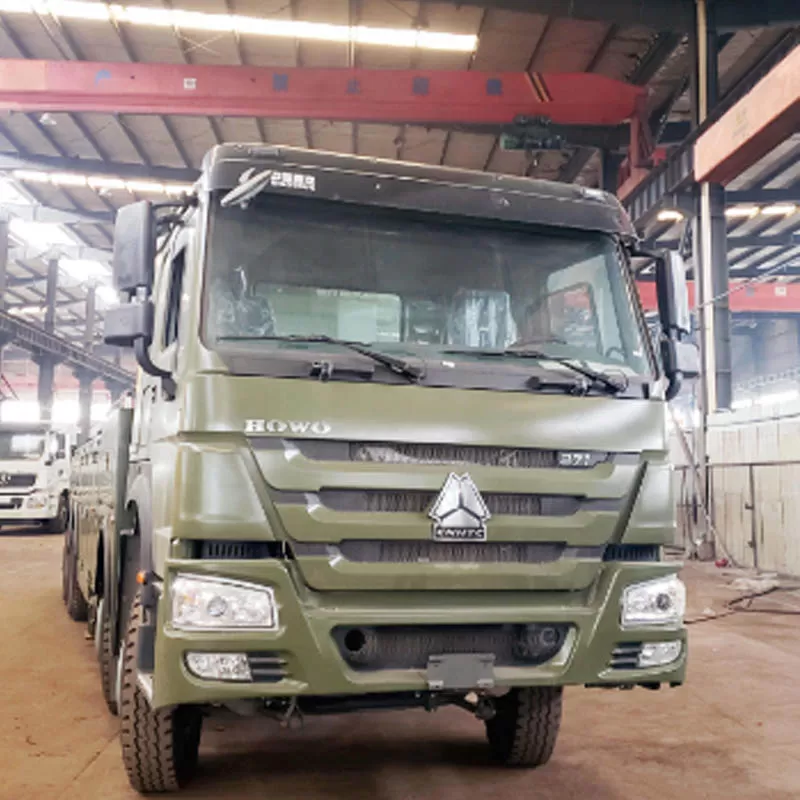 شاحنات المساعدة والإنقاذ الثقيلة HOWO 30t 50t، وشاحنات السحب، والمقطورات لإزالة الحواجز على الطرق.