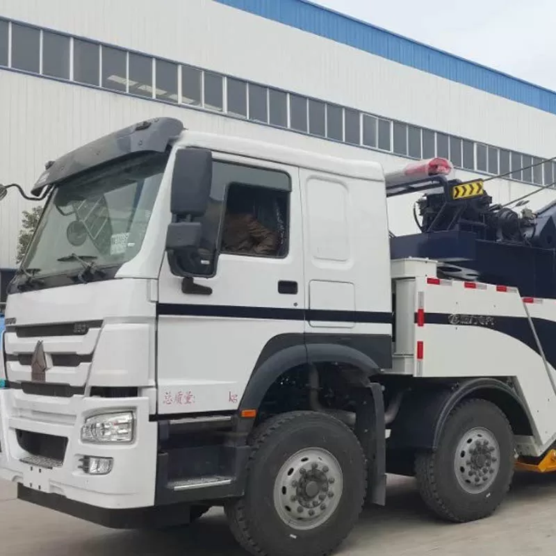 Sinotruk HOWO 8x4 Heavy-Duty 30-Ton / 50-Ton Integrated Towing & Lifting Wrecker &mdash; Road Recovery & Rescue Vehicle