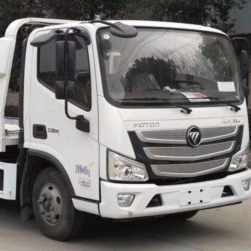Tractor Foton de 4 y 5 toneladas, plataforma de aterrizaje completa, veh&iacute;culo de transporte de coches de baja inclinaci&oacute;n, asistencia en carretera.