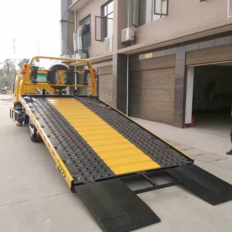 Tractor Foton de 4 y 5 toneladas, plataforma de aterrizaje completa, veh&iacute;culo de transporte de coches de baja inclinaci&oacute;n, asistencia en carretera.