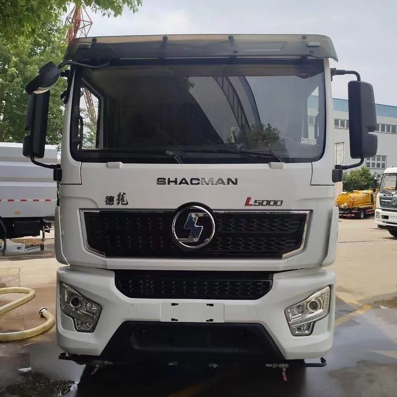 Shacman Road Sweeper Truck Efficient Road Cleaning