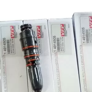 قطع غيار جرافة SD22 SD32 حاقن NT855 14914505 4914537 3054218